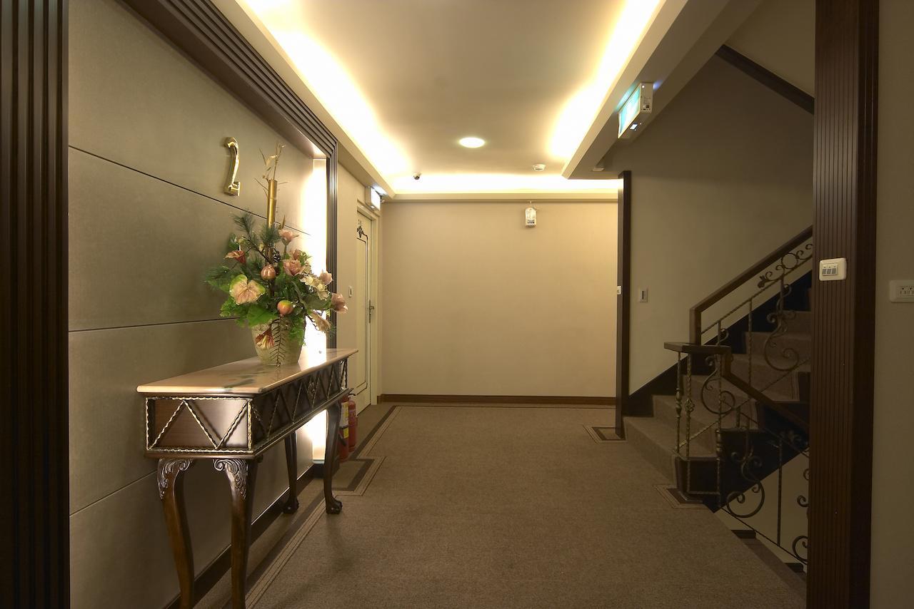 Wuzhou Hotel Kota Hualien Bagian luar foto