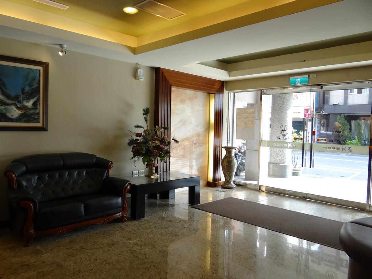 Wuzhou Hotel Kota Hualien Bagian luar foto