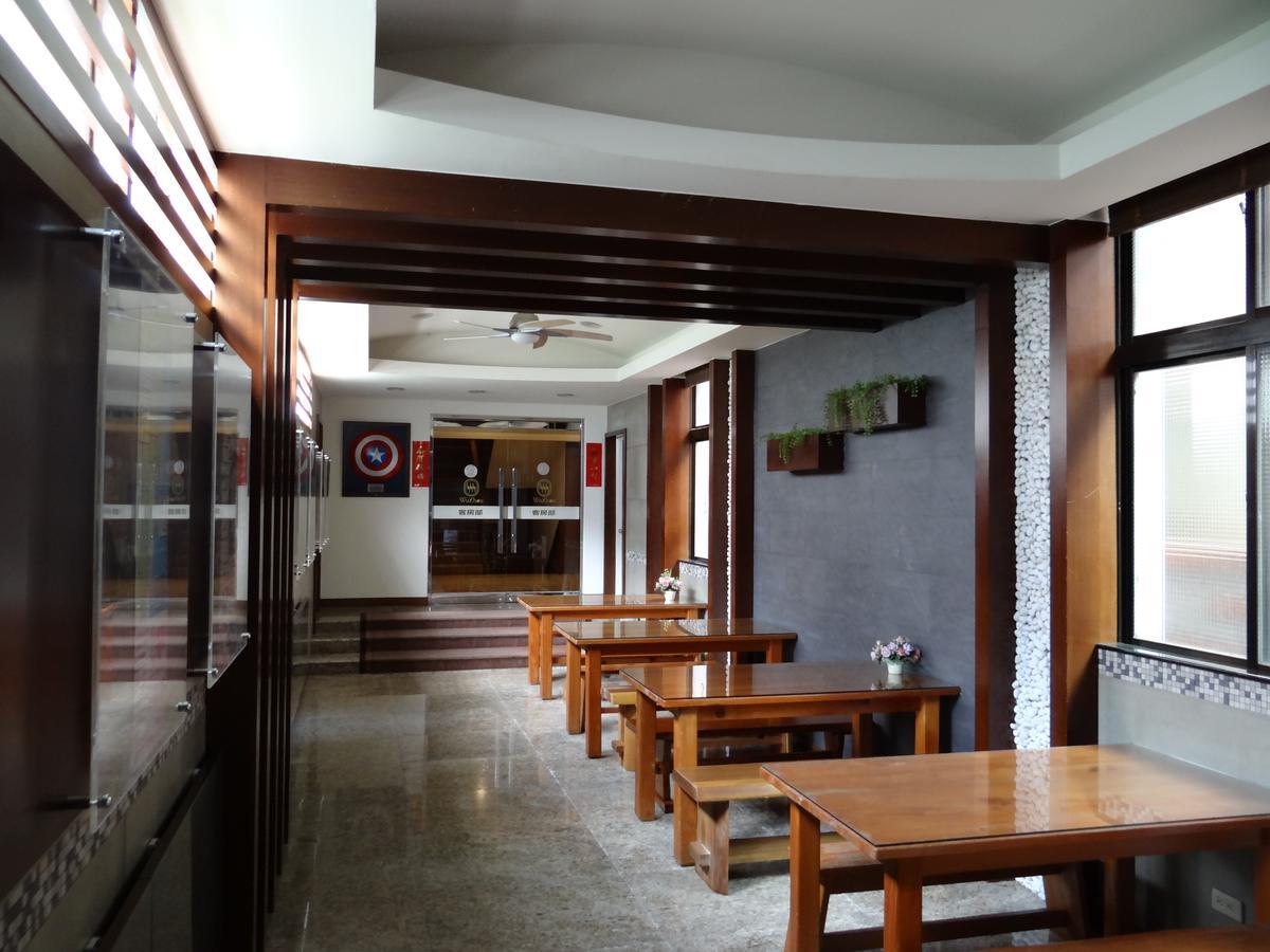 Wuzhou Hotel Kota Hualien Bagian luar foto