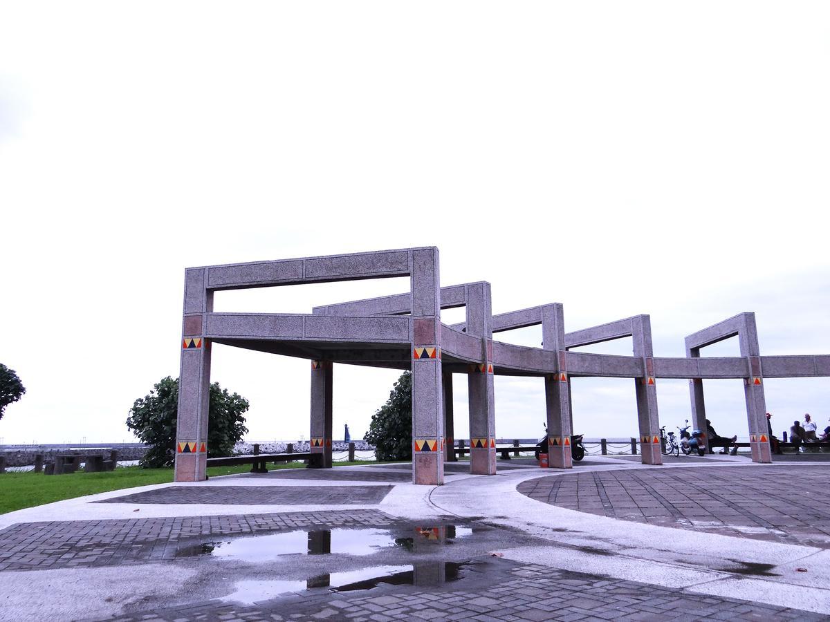Wuzhou Hotel Kota Hualien Bagian luar foto